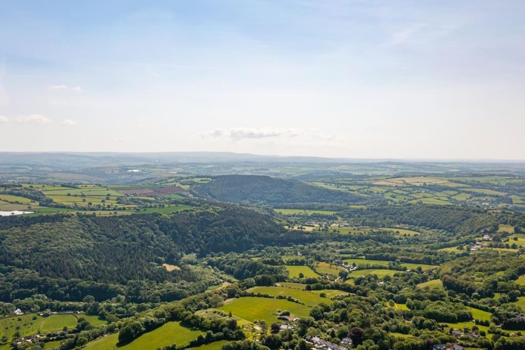 A Cornish Cabin In The Tamar Valley Gunnislake Екстериор снимка
